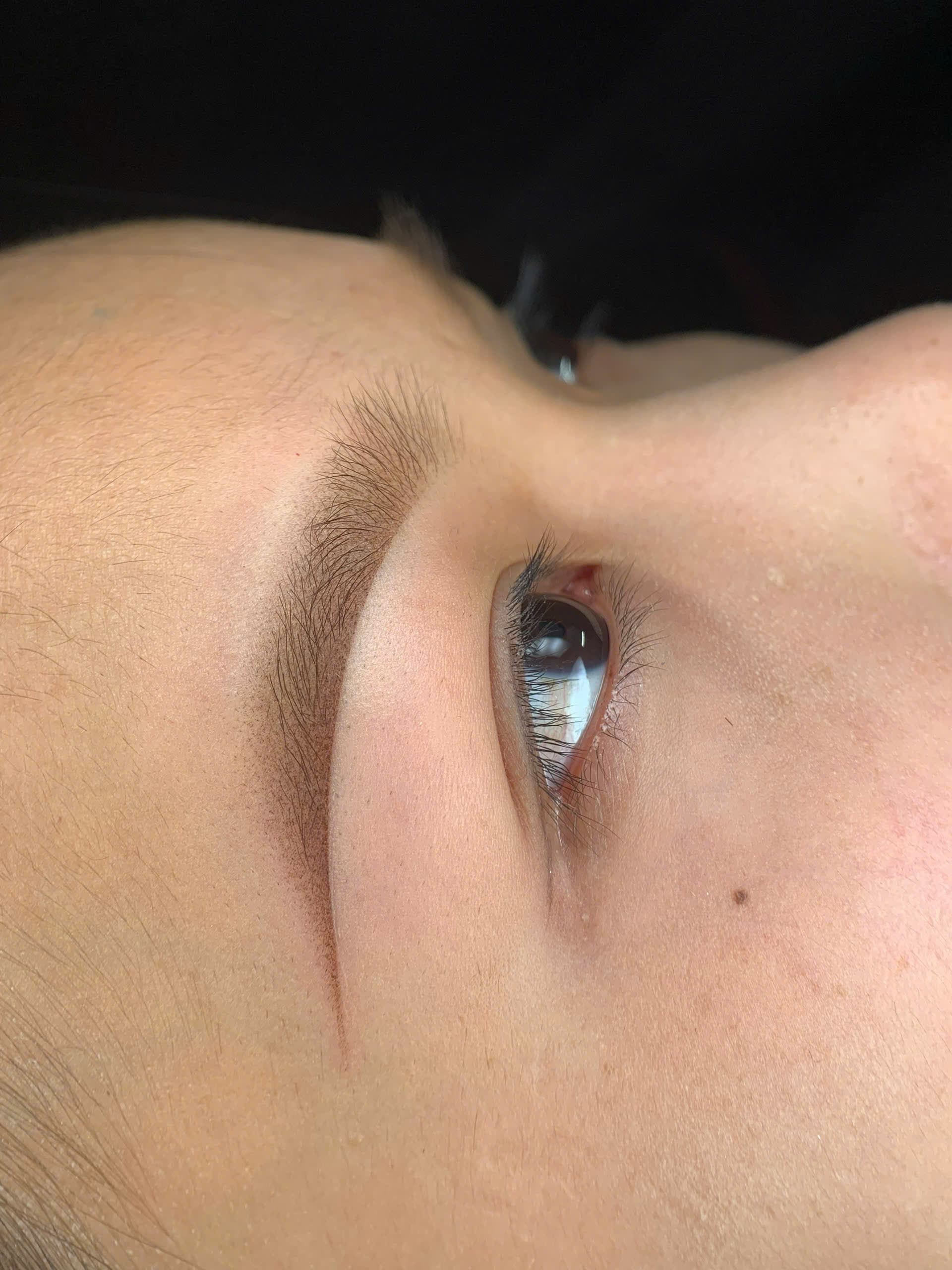 Ombre Powder Brows