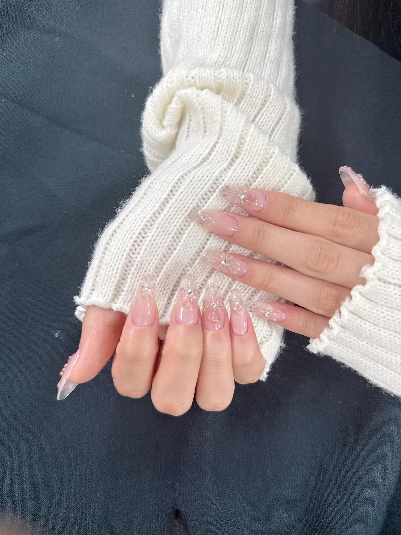 Nail đính đá 3D gần Thường Tín — Diễm Thái Beauty